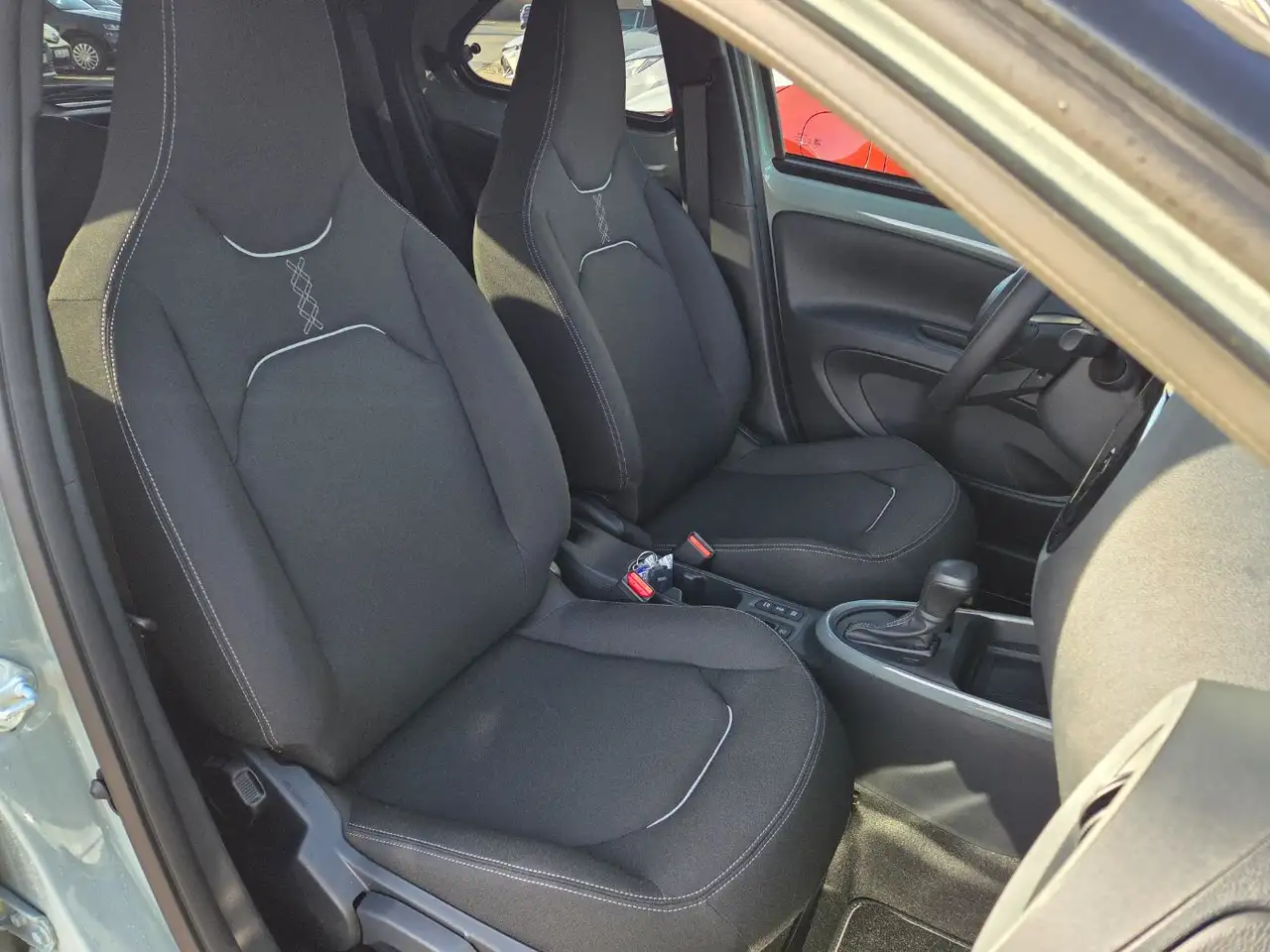 Toyota Aygo X 12