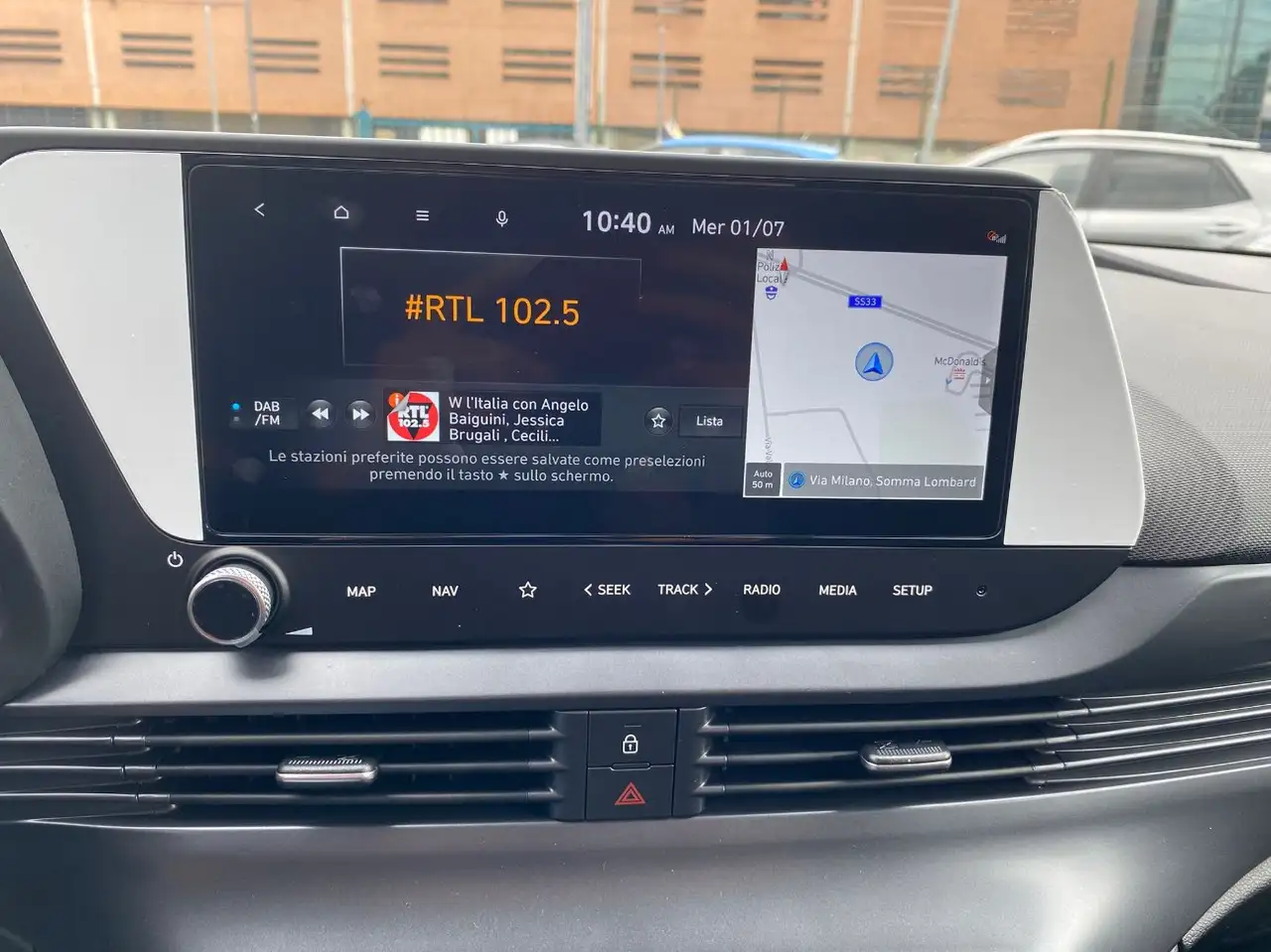 Hyundai BAYON 12