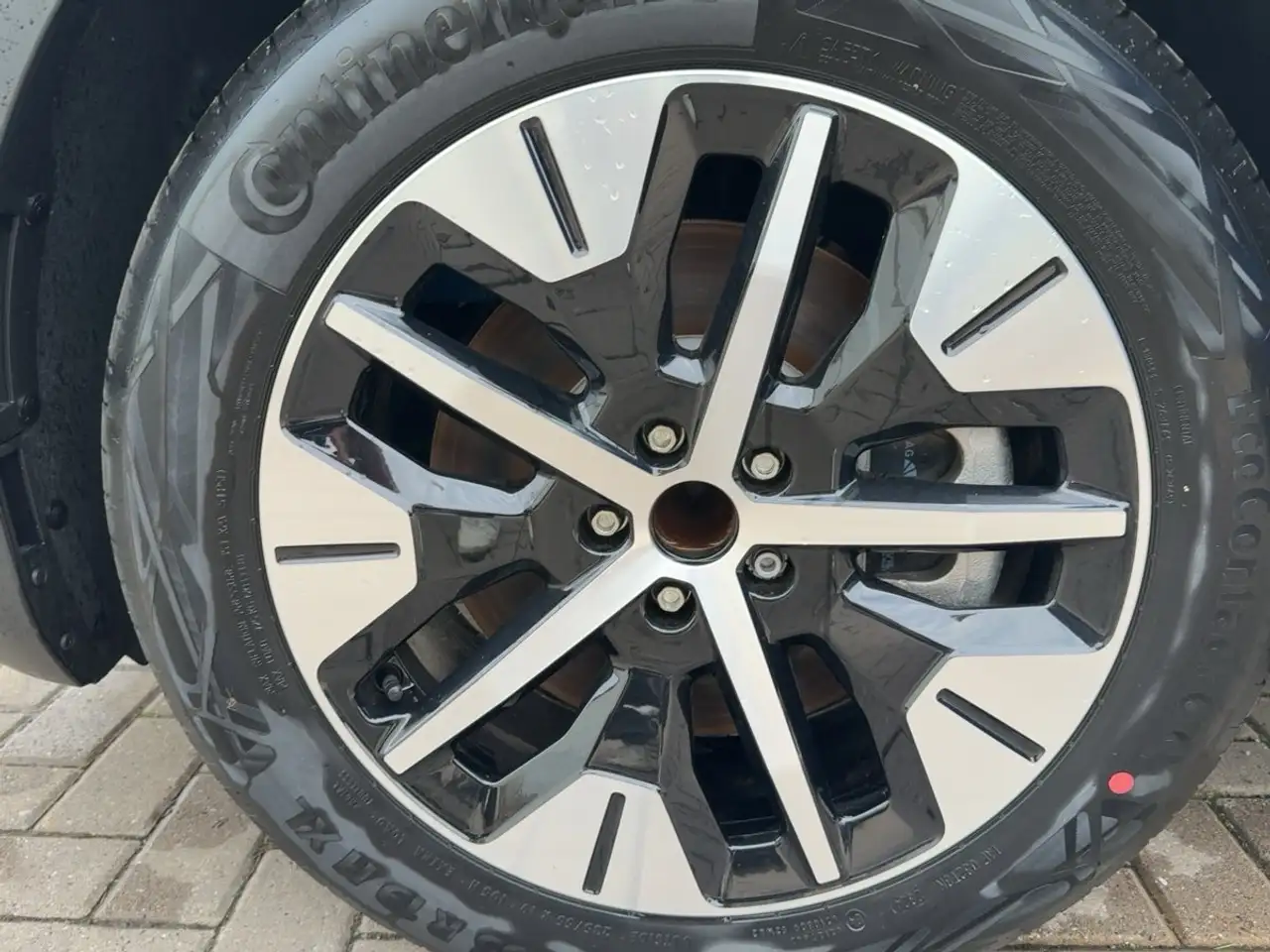 Ford Explorer 12