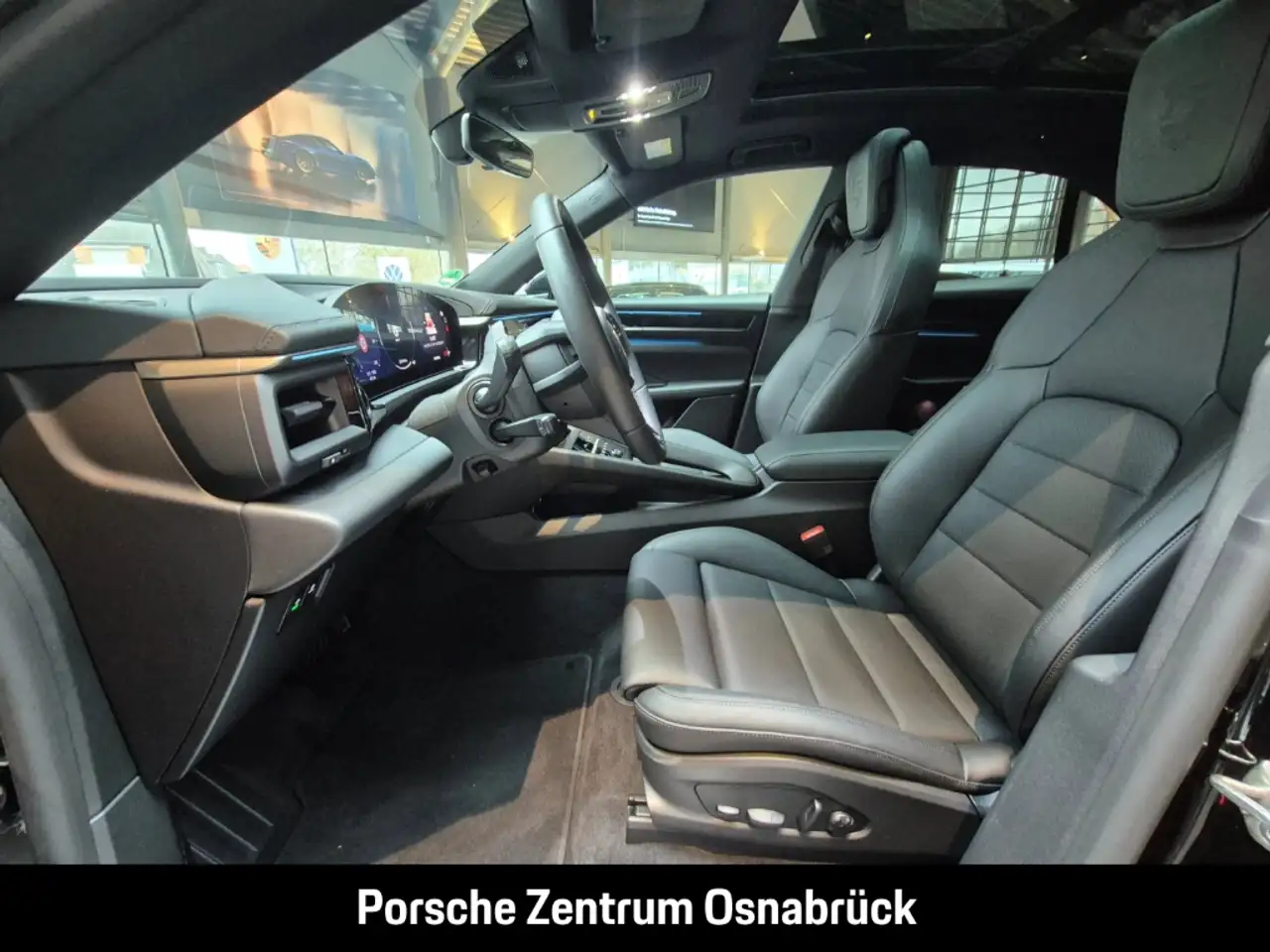 Porsche Macan 4 16