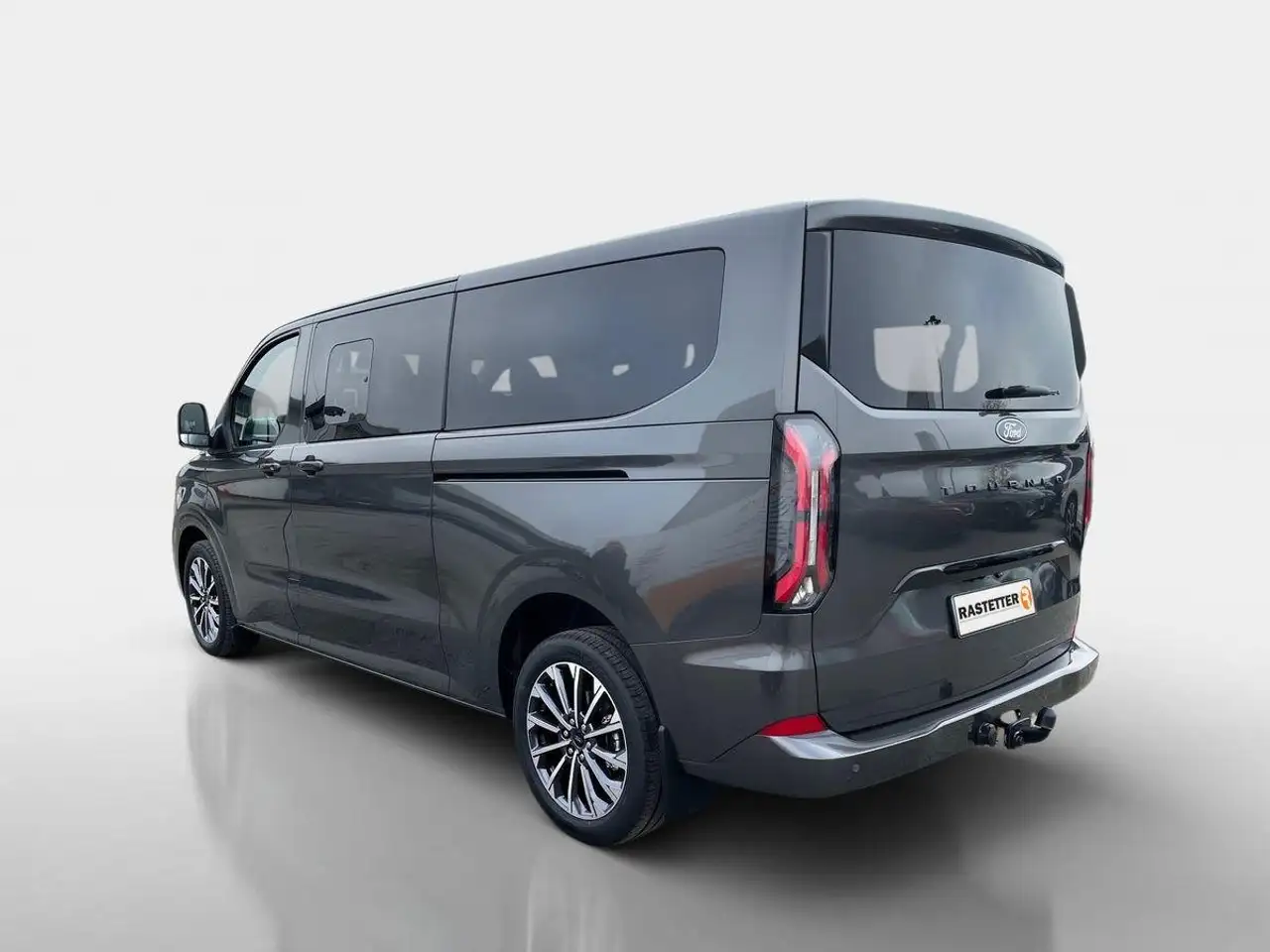 Ford Tourneo 4