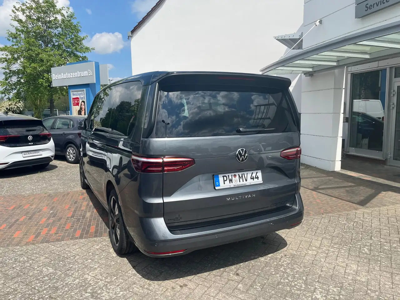 Volkswagen T7 Multivan 6