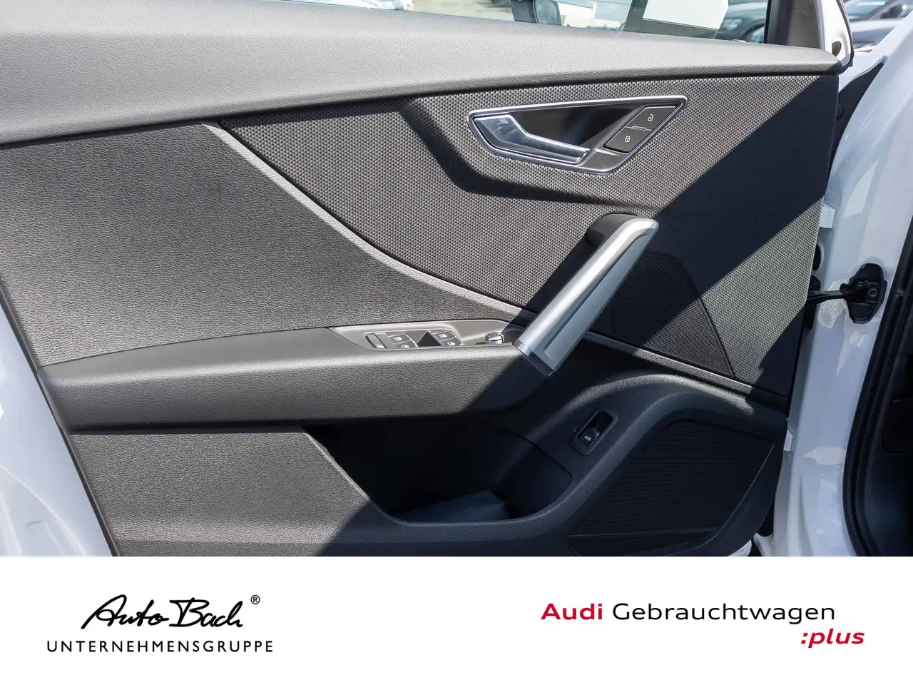 Audi Q2 9