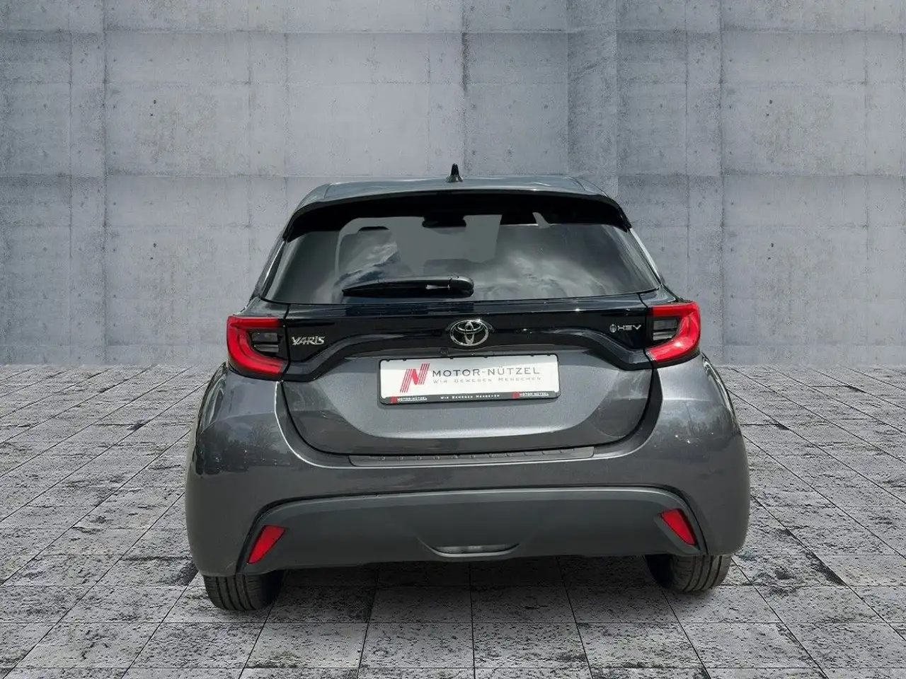 Toyota Yaris 5