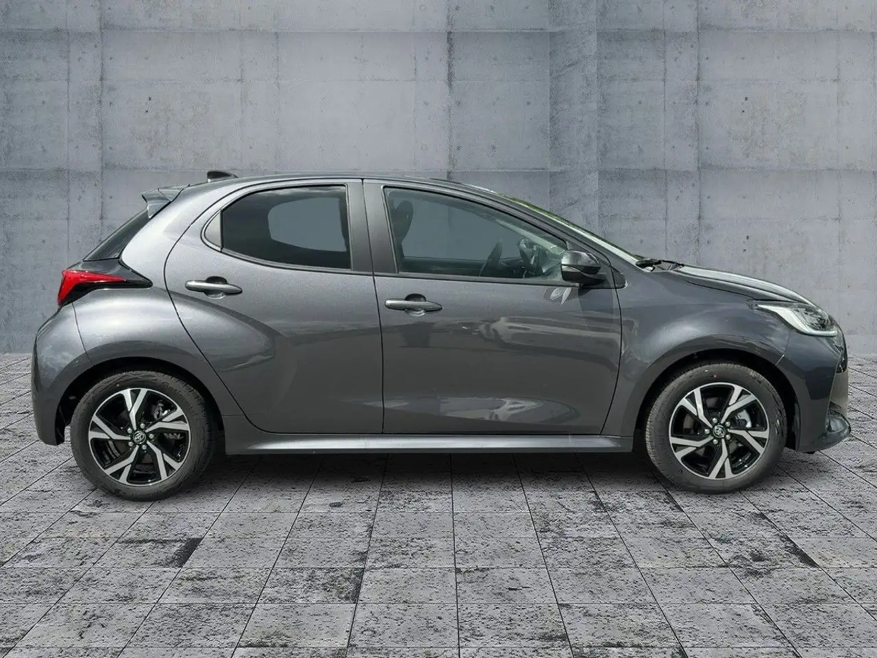 Toyota Yaris 7