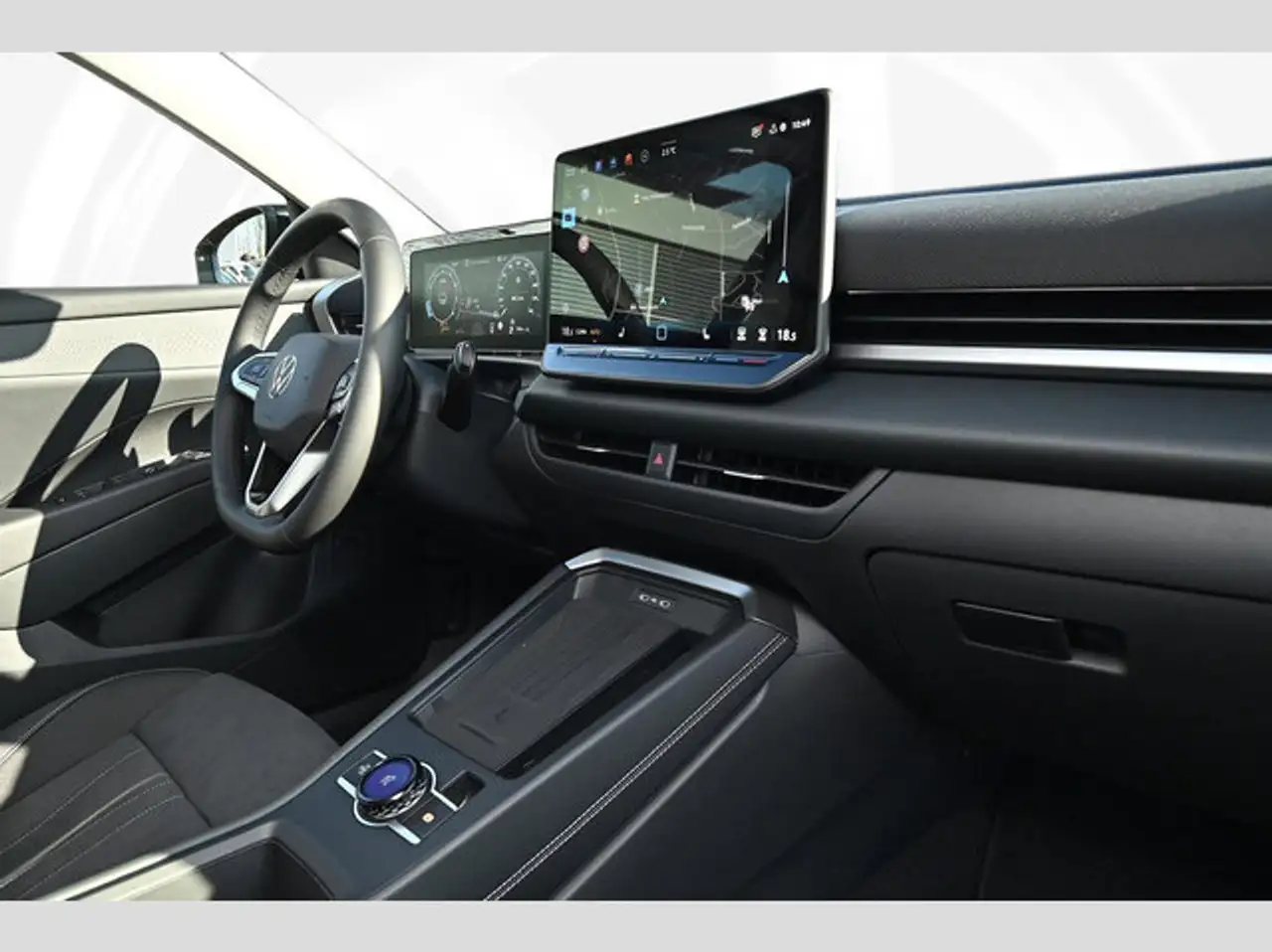 Volkswagen T-Roc 11