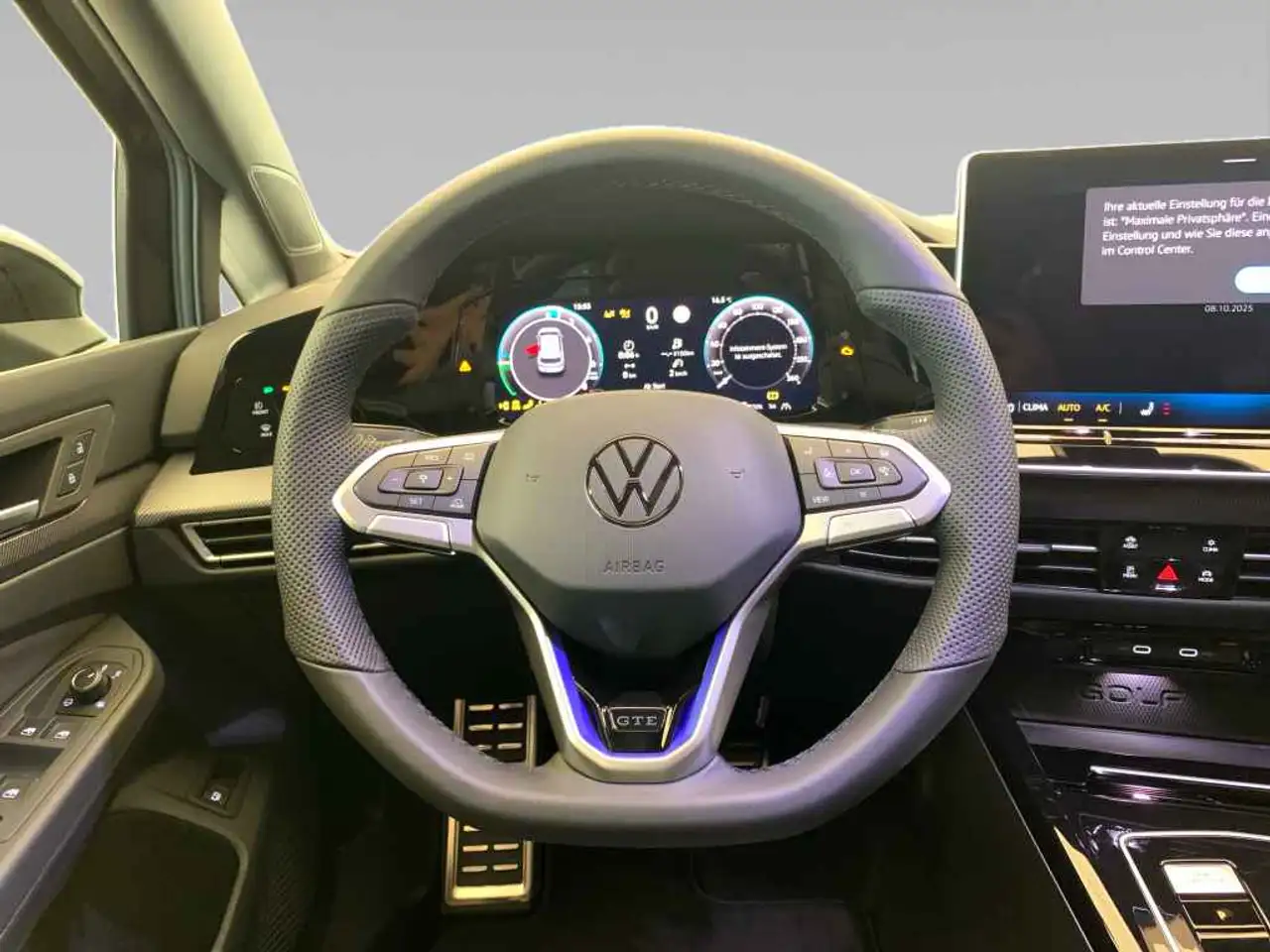 Volkswagen Golf 13