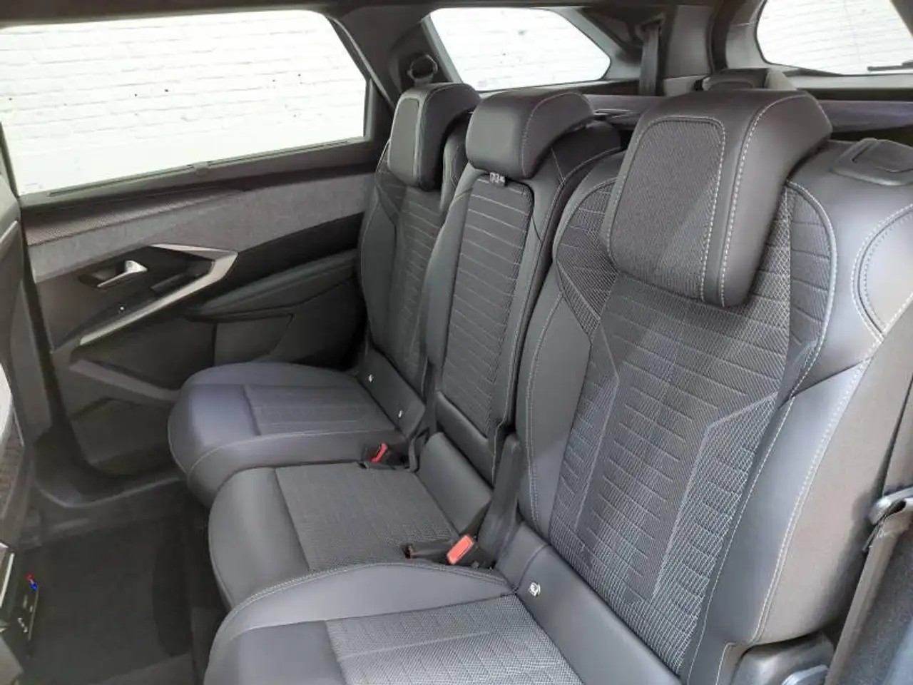 Peugeot 5008 3 12
