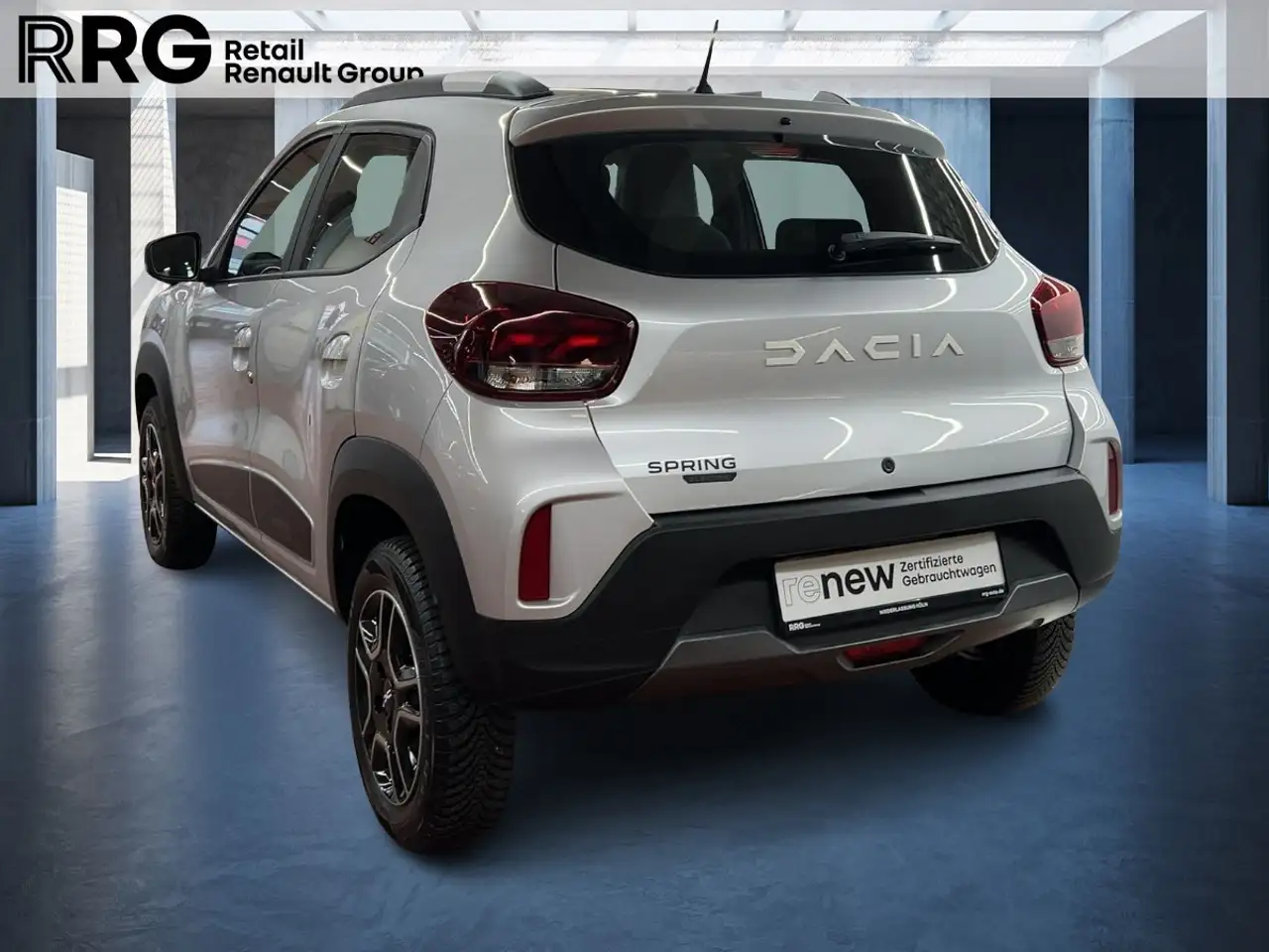 Dacia Spring 4