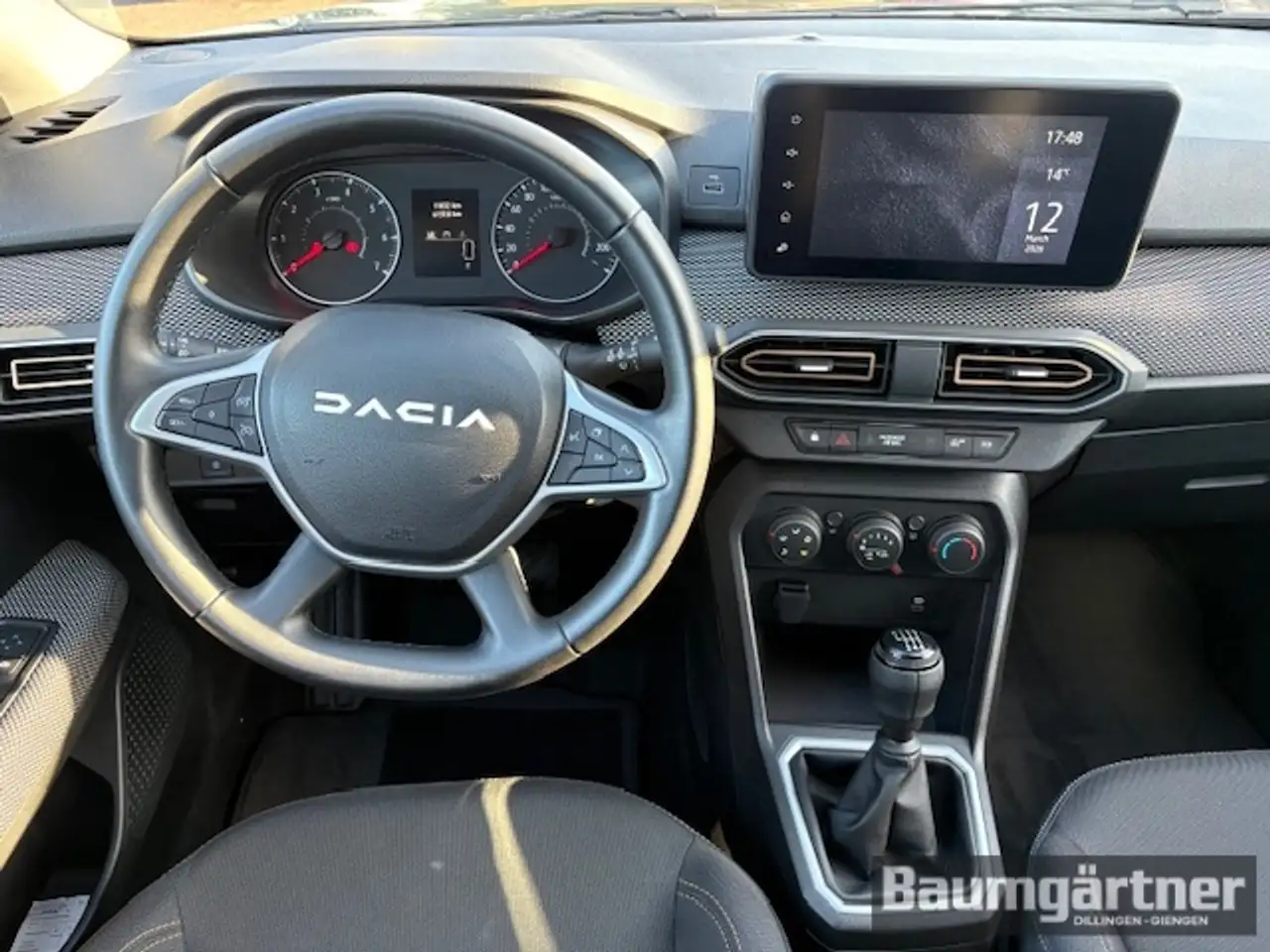 Dacia Sandero 6