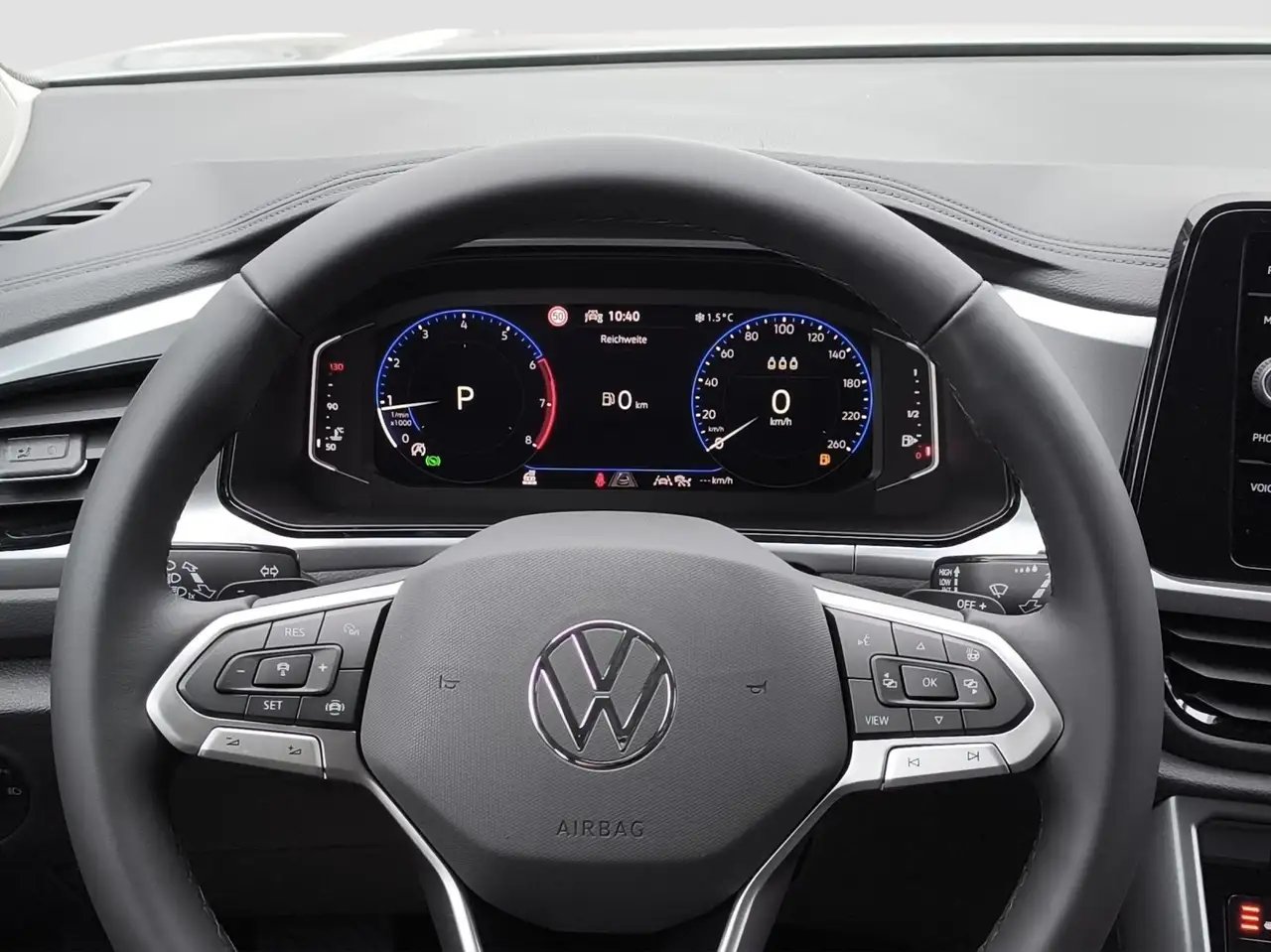 Volkswagen T-Roc 15