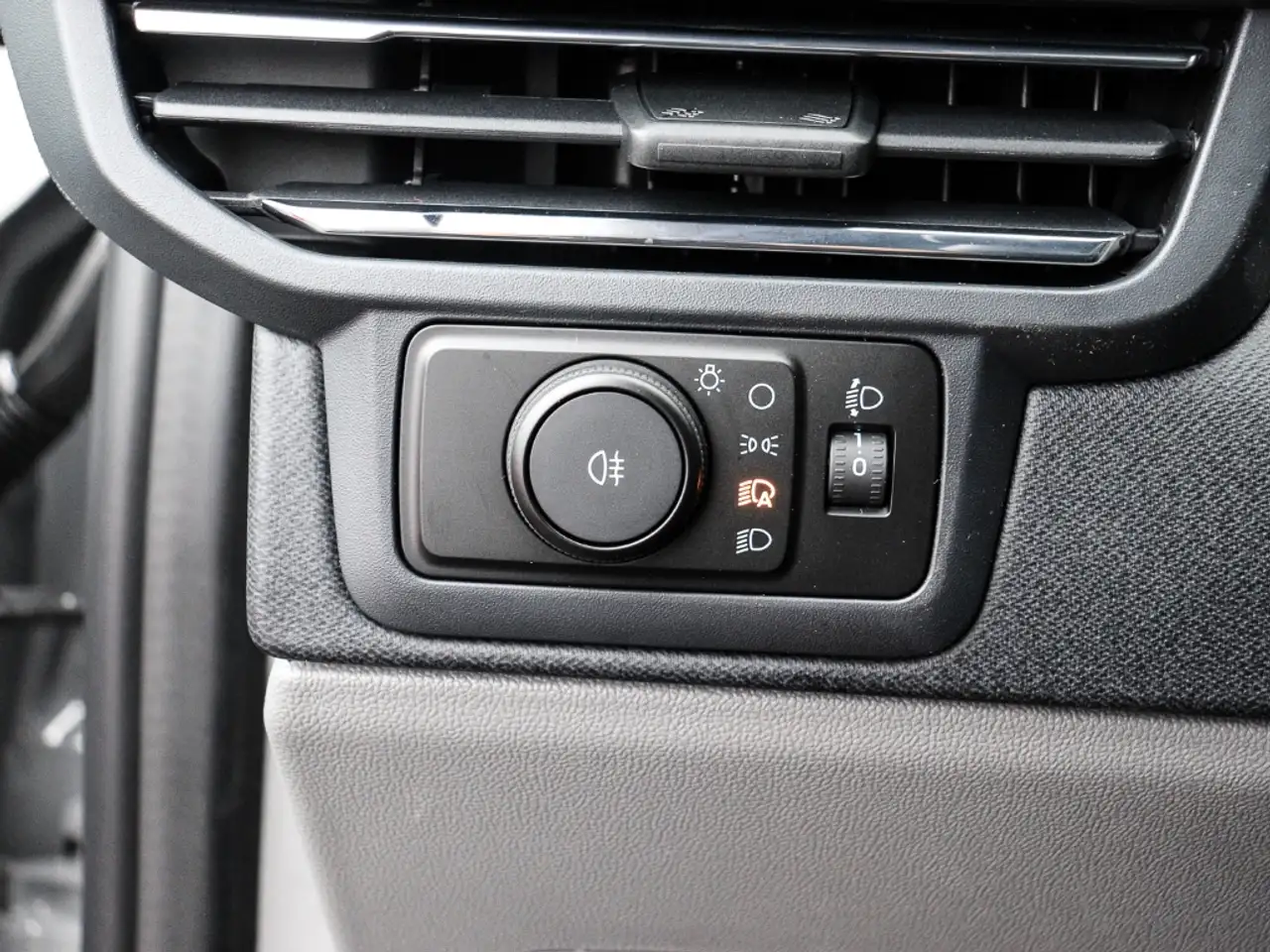 Ford Tourneo 9