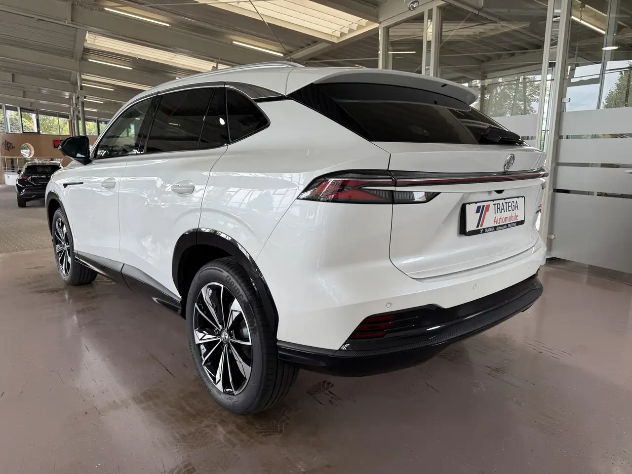 MG HS Hybrid+ 6