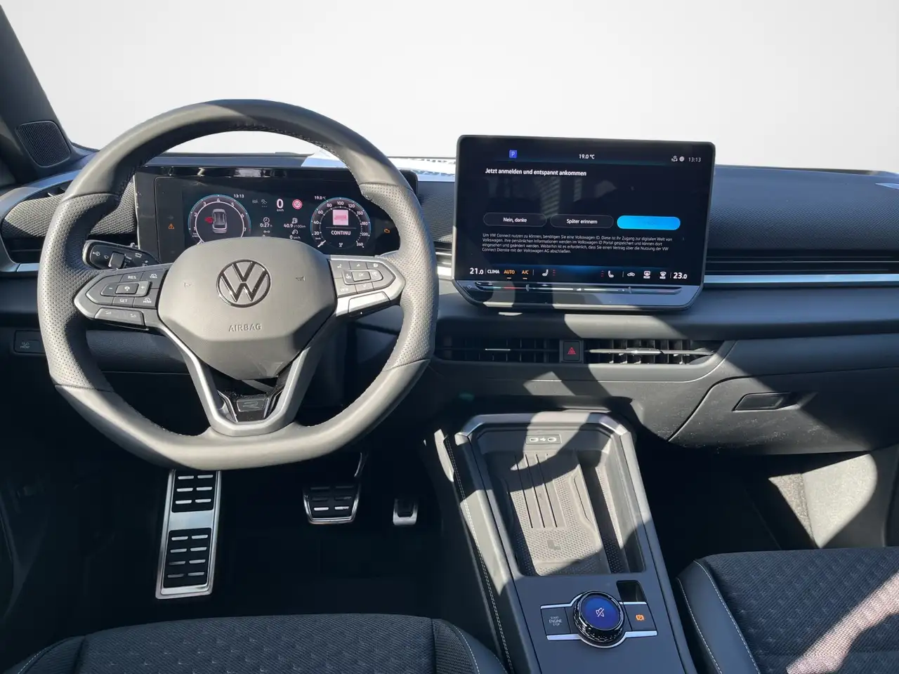Volkswagen T-Roc 8