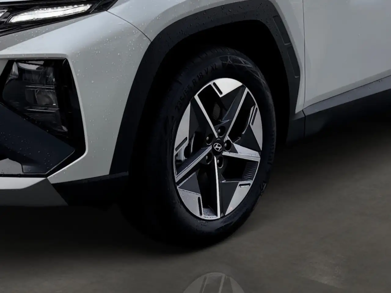 Hyundai TUCSON 6