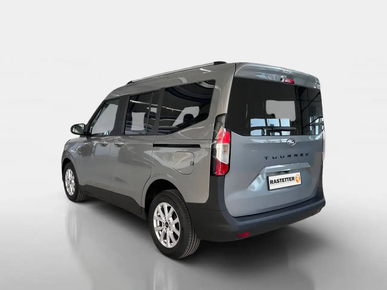 Ford Tourneo 4