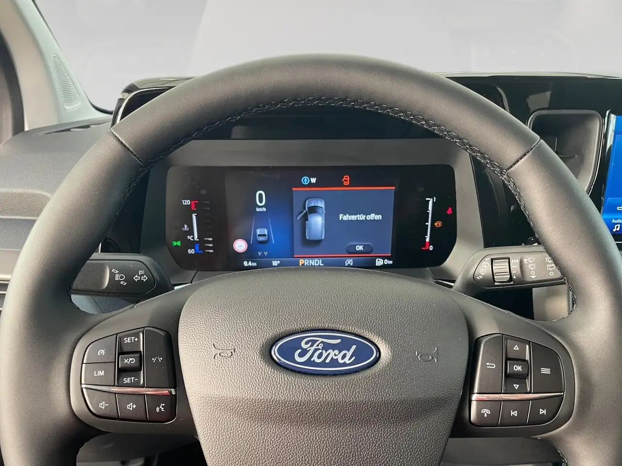 Ford Tourneo 16