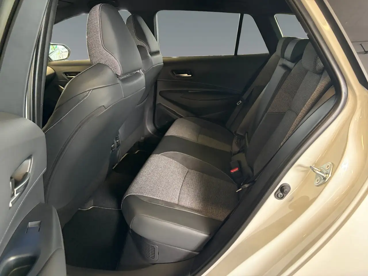 Toyota Corolla 14