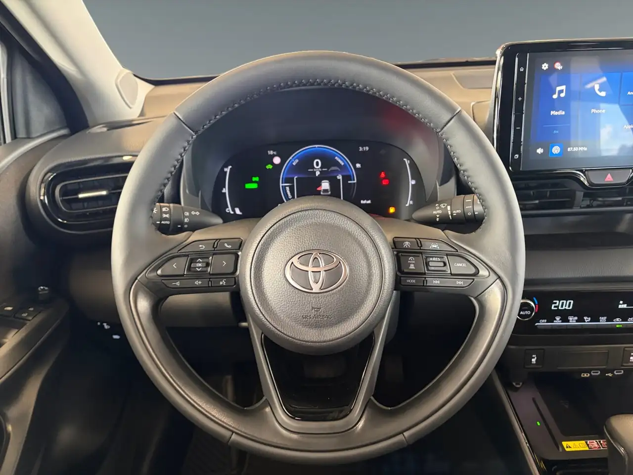 Toyota Yaris 13