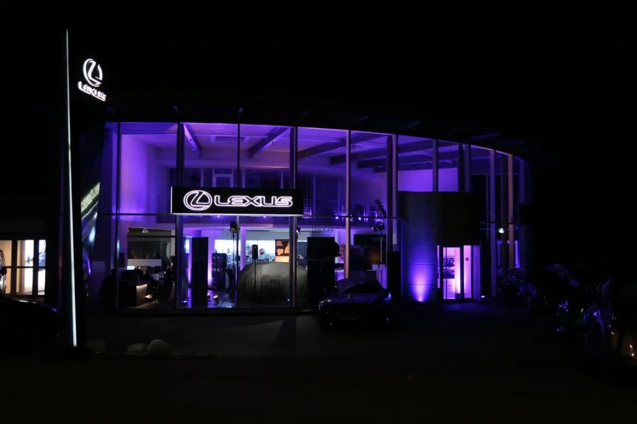 Lexus LBX