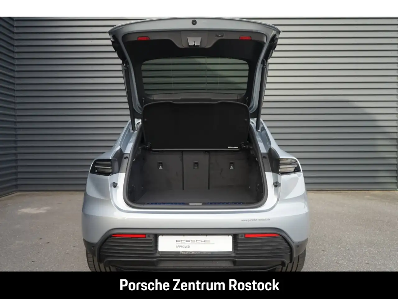 Porsche Macan 4 7
