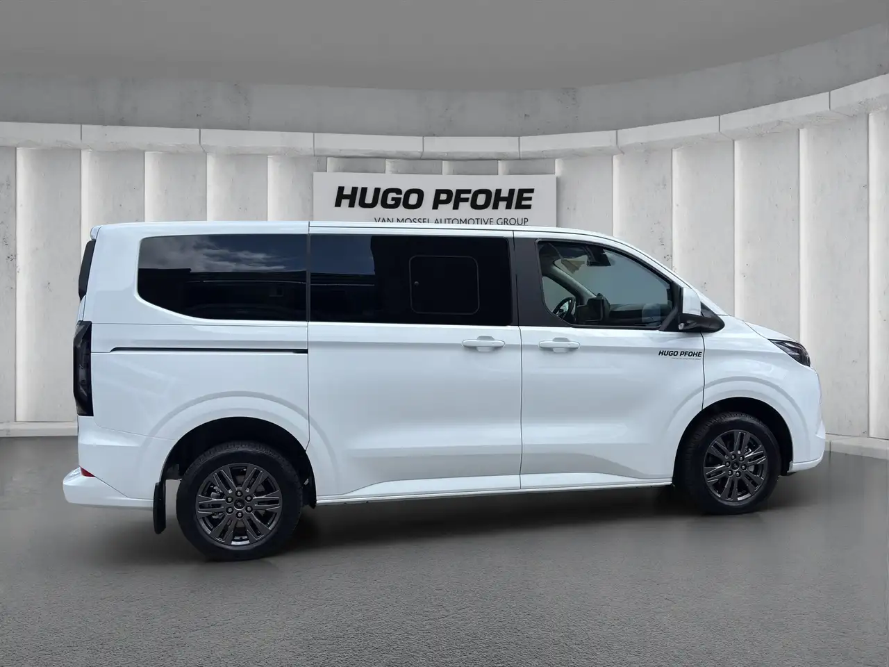 Ford Tourneo 6