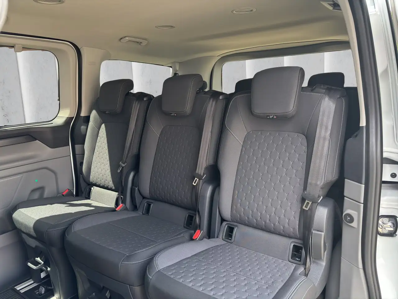 Ford Tourneo 11