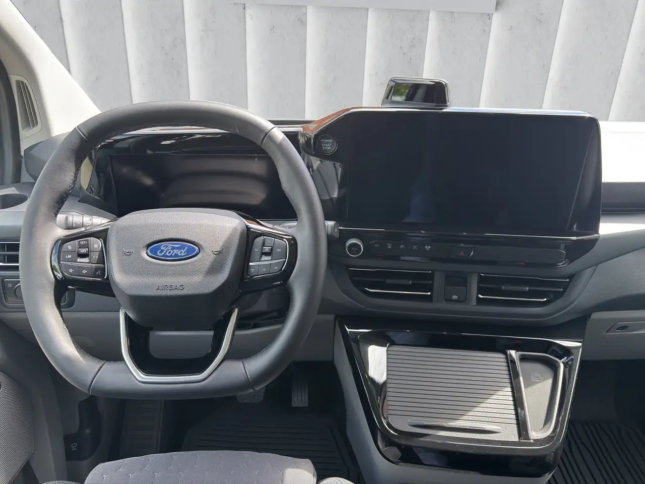Ford Tourneo 12