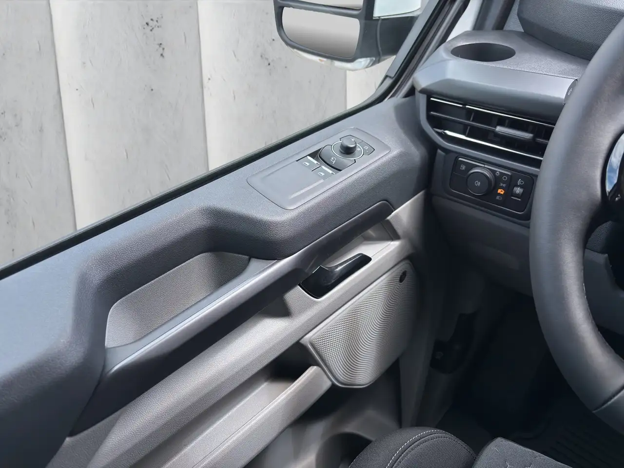 Ford Tourneo 16