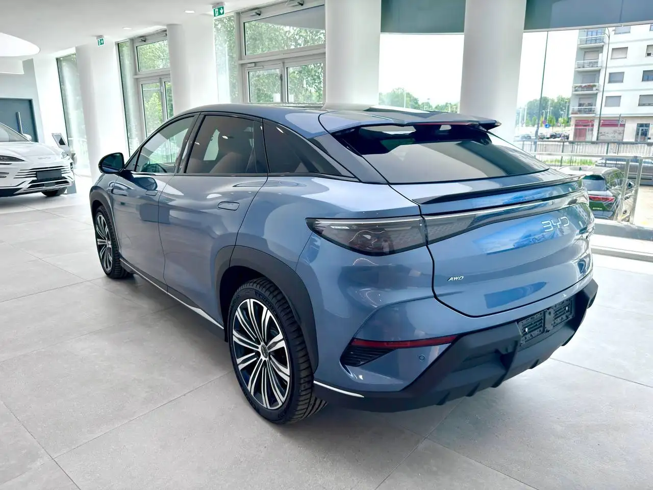 BYD Sealion 7 6