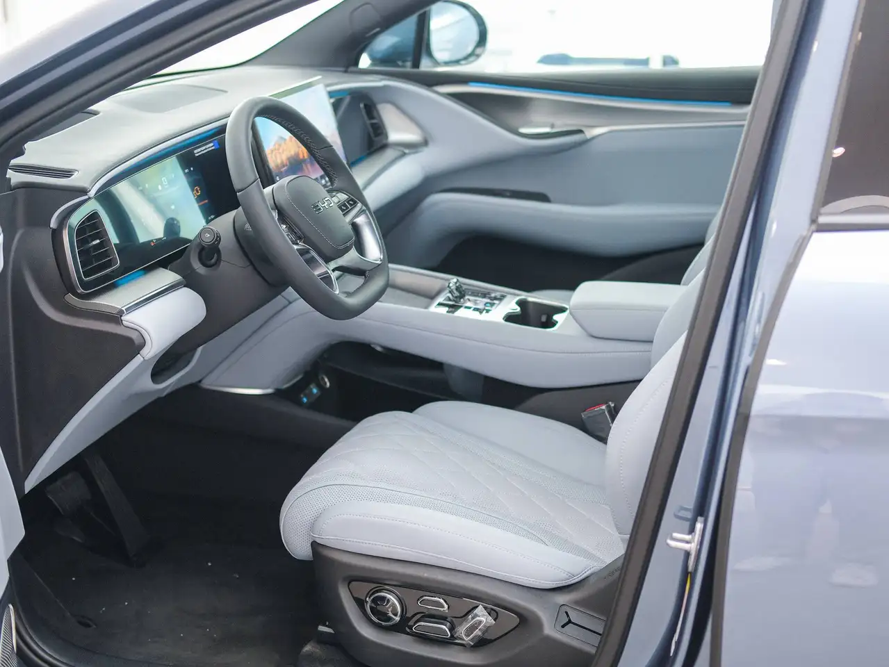 BYD Sealion 7 11