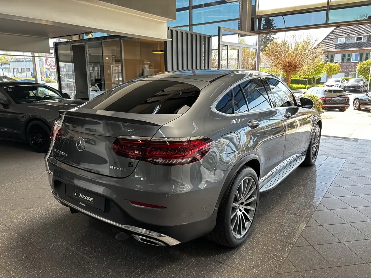 Mercedes-Benz GLC 300 5