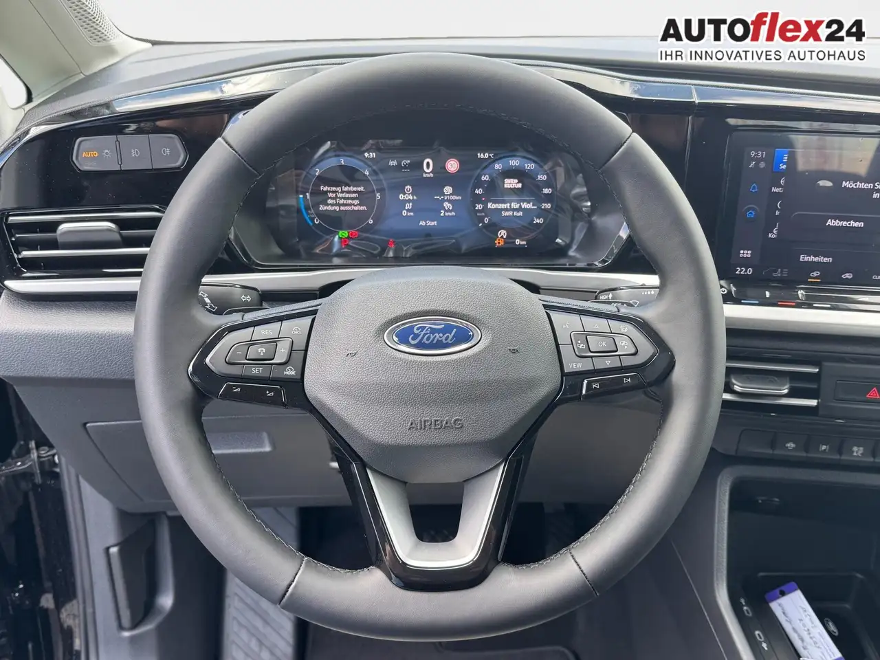 Ford Grand 13