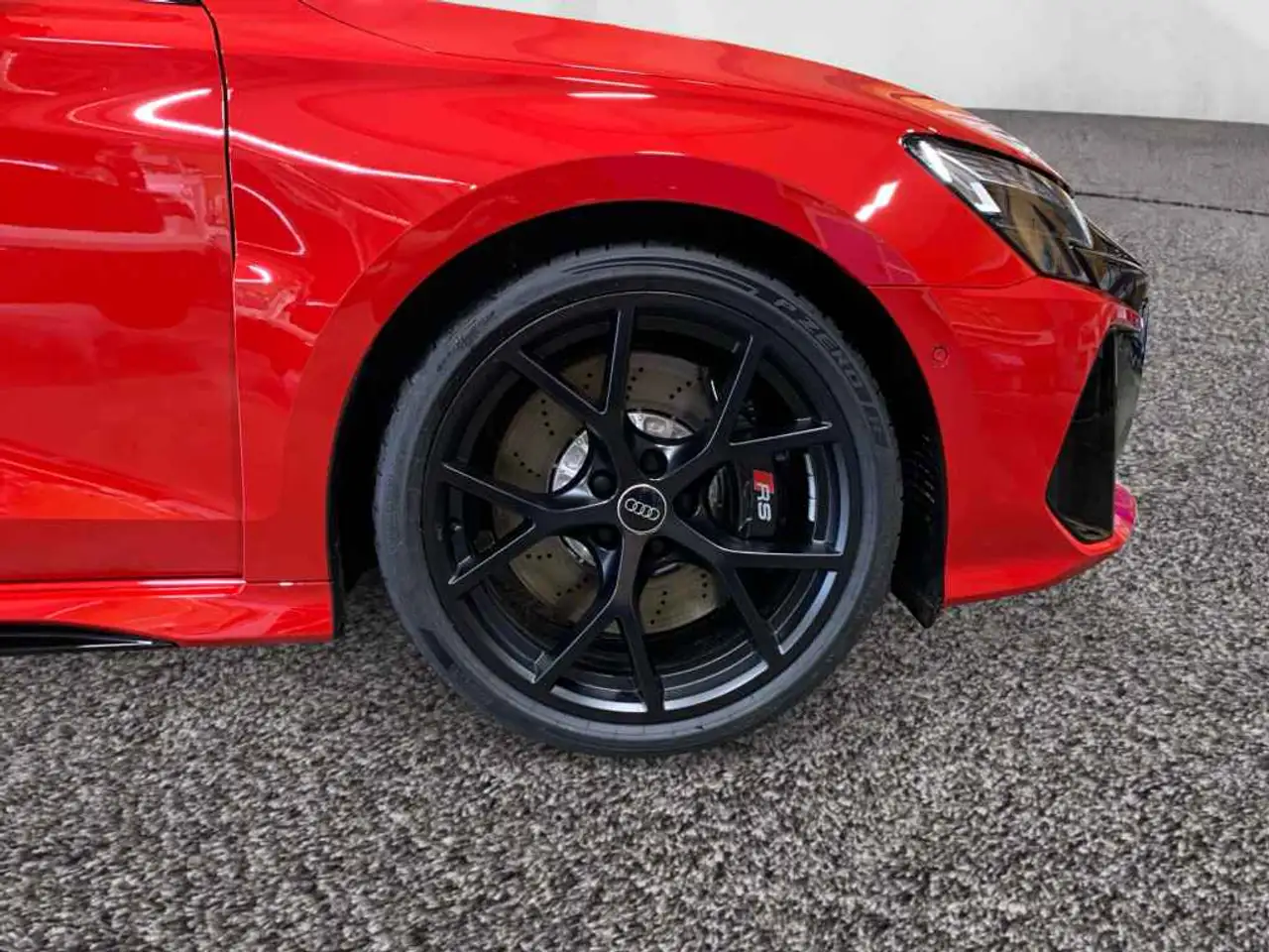 Audi RS3 4