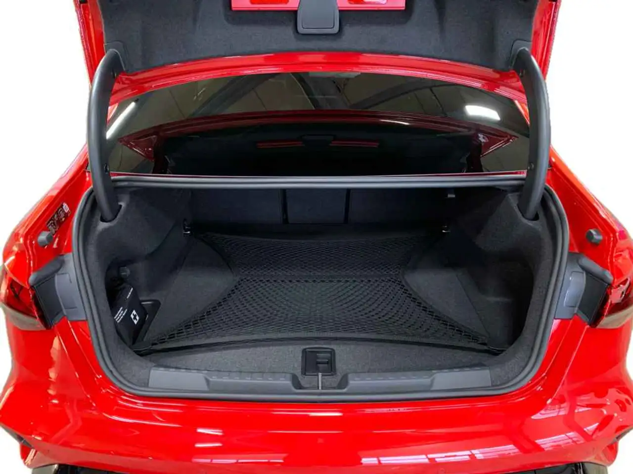Audi RS3 8
