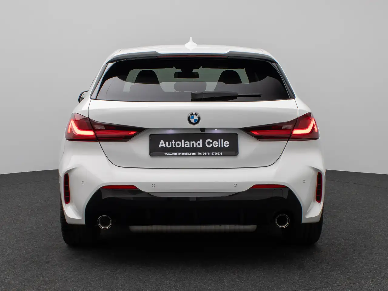BMW 128 8