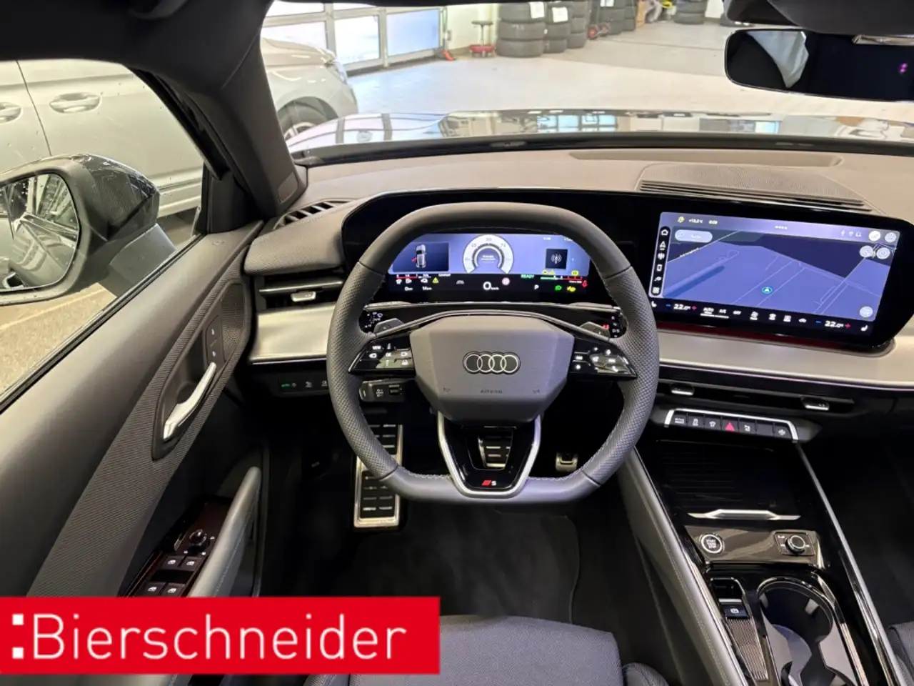 Audi Q3 10