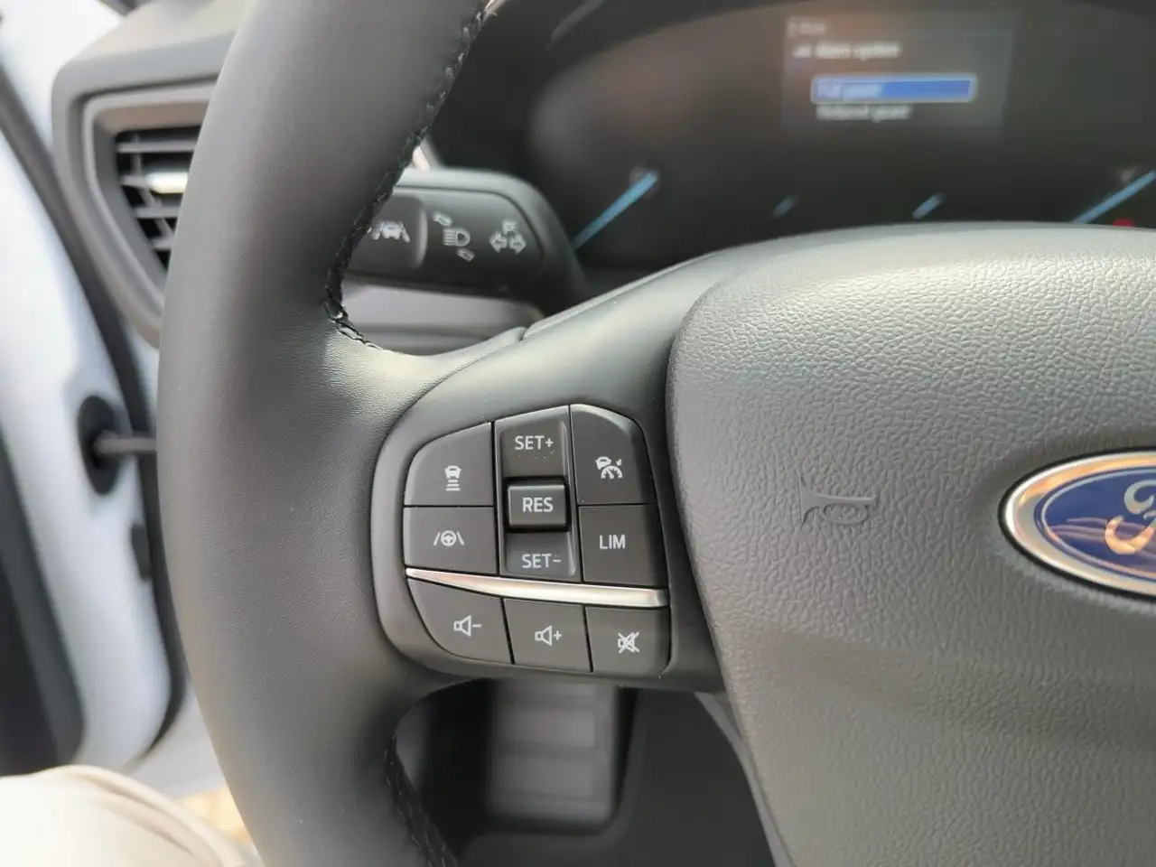 Ford Focus 16