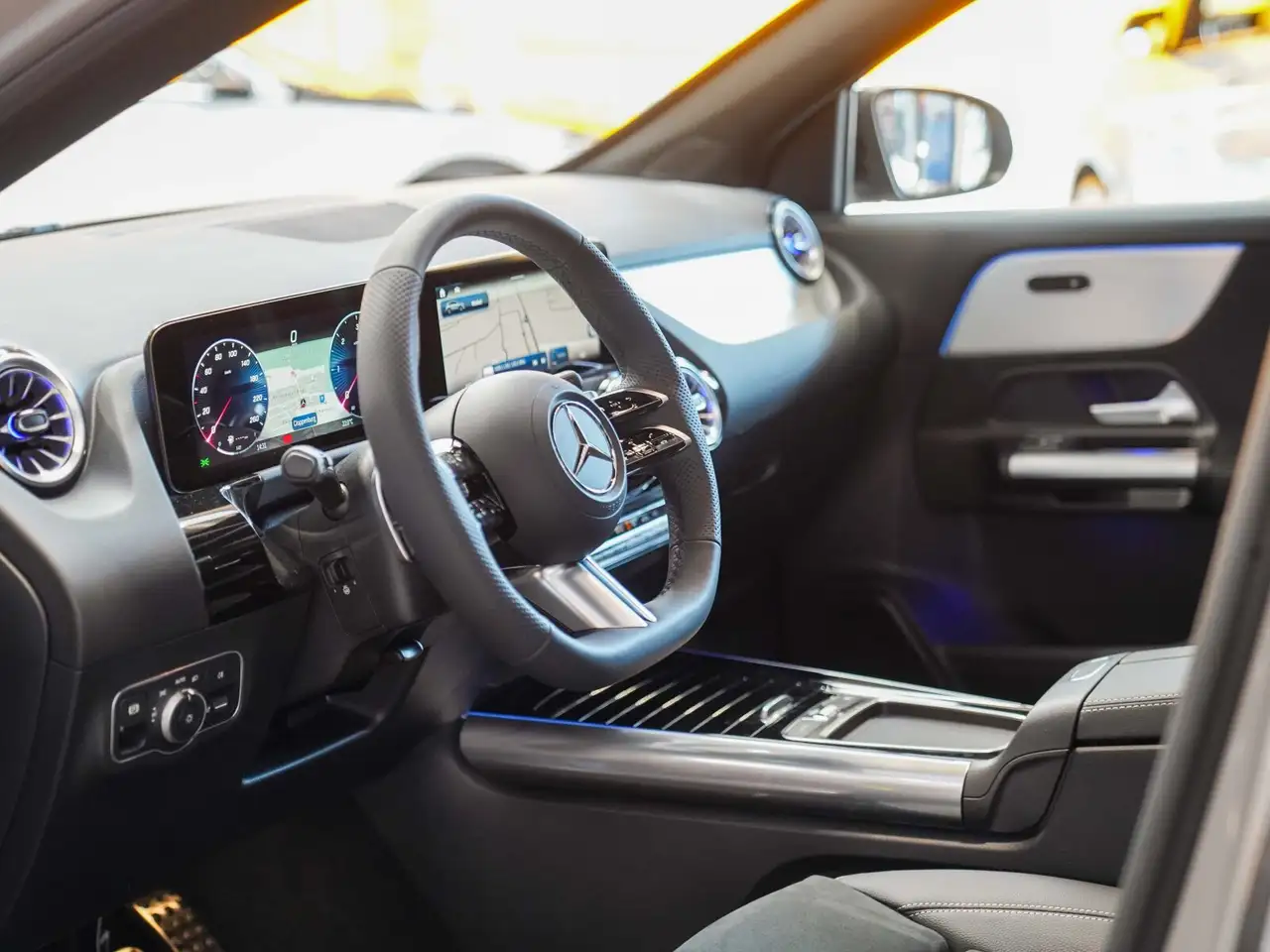 Mercedes-Benz GLA 200 15