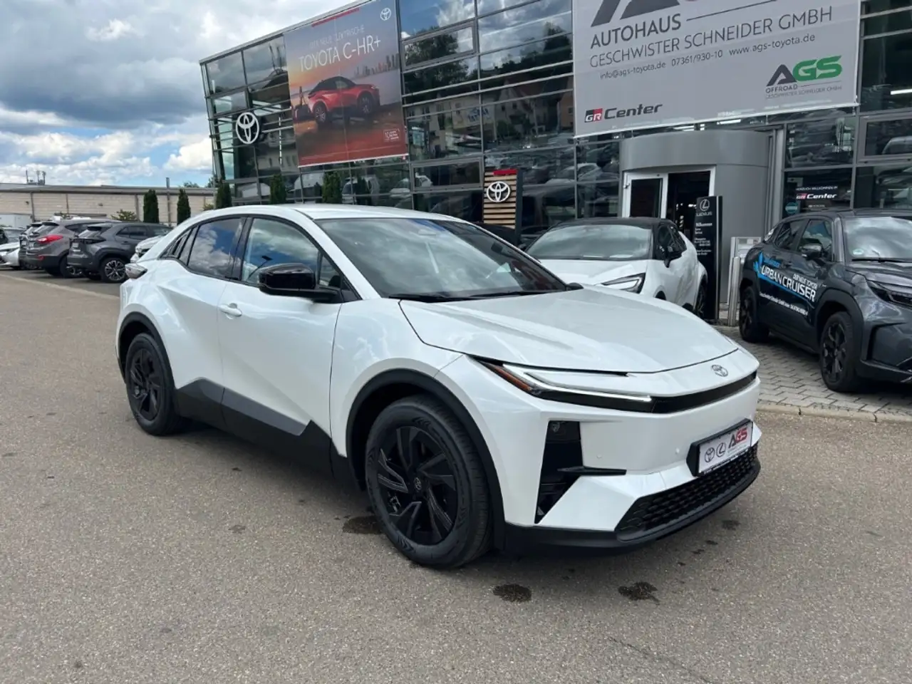 Toyota C-HR 2