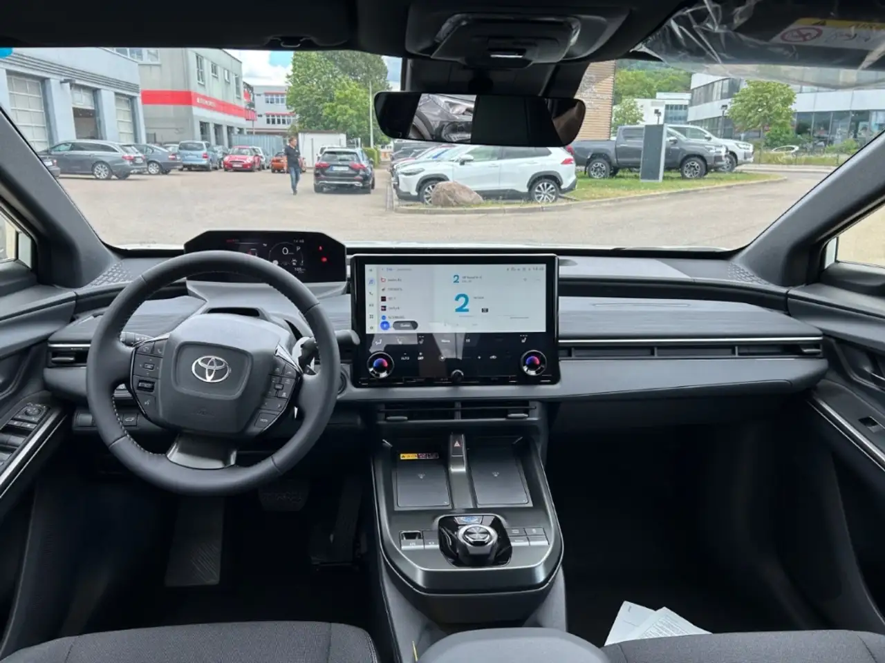 Toyota C-HR 13