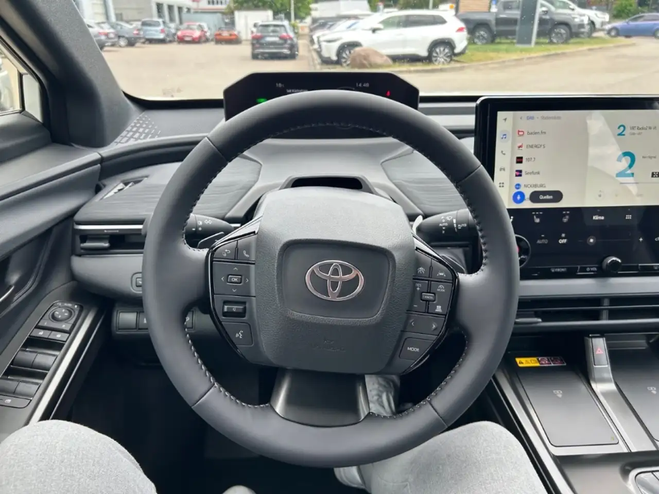 Toyota C-HR 16