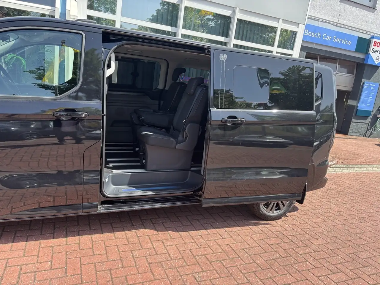Ford Tourneo 10