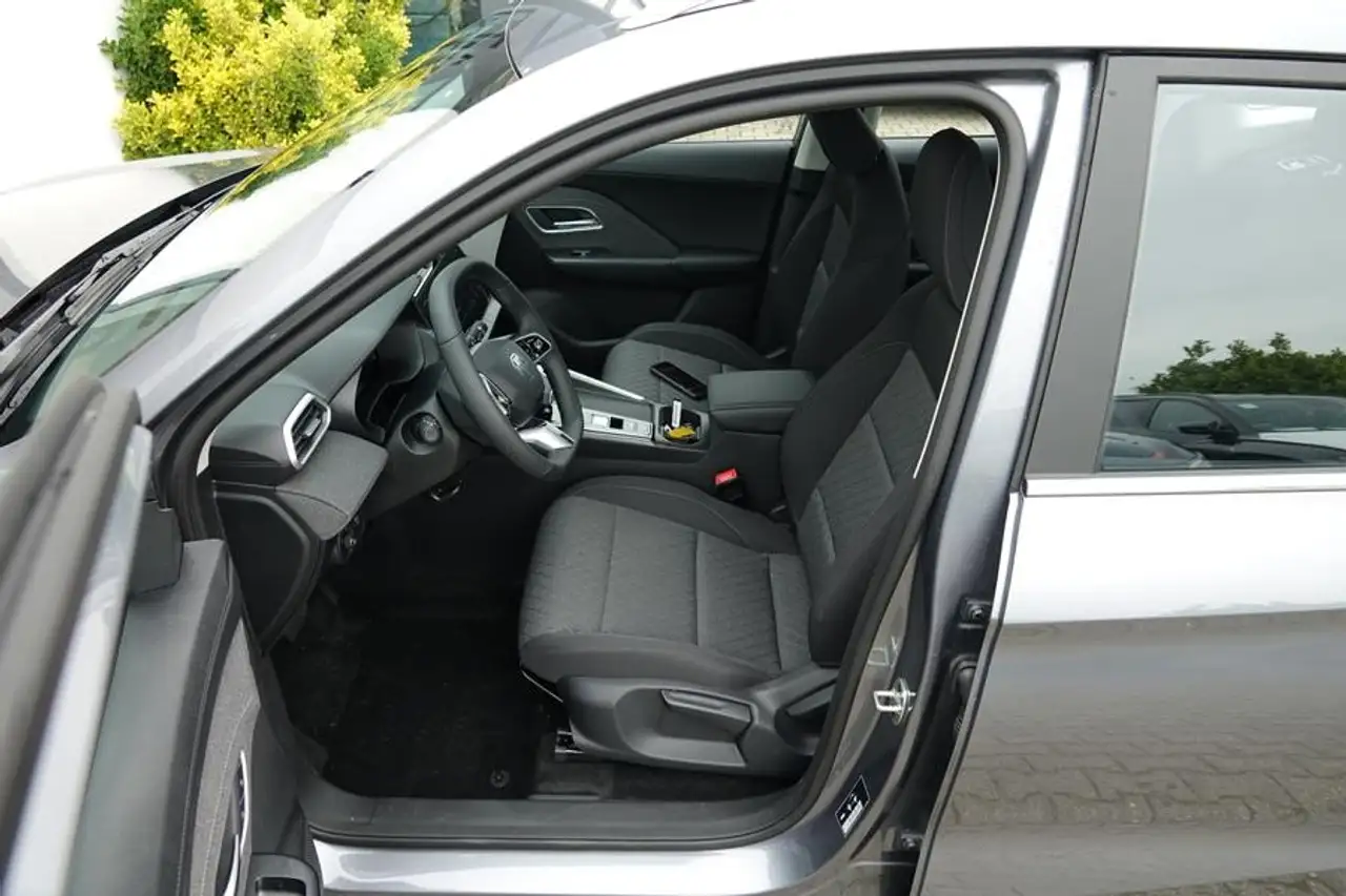 MG ZS Hybrid+ 7