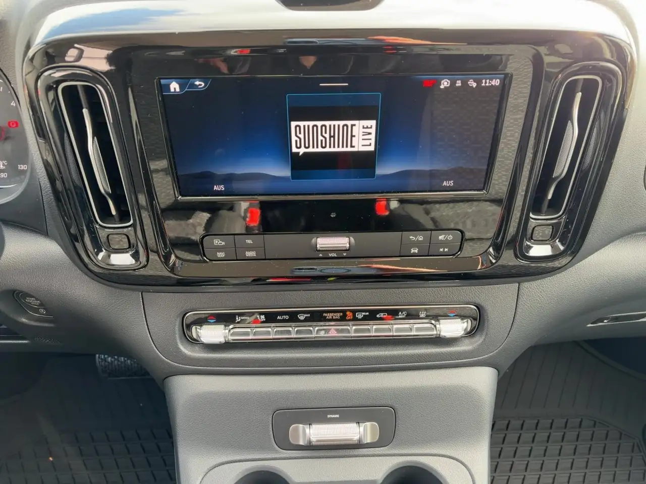 Mercedes-Benz Vito 15