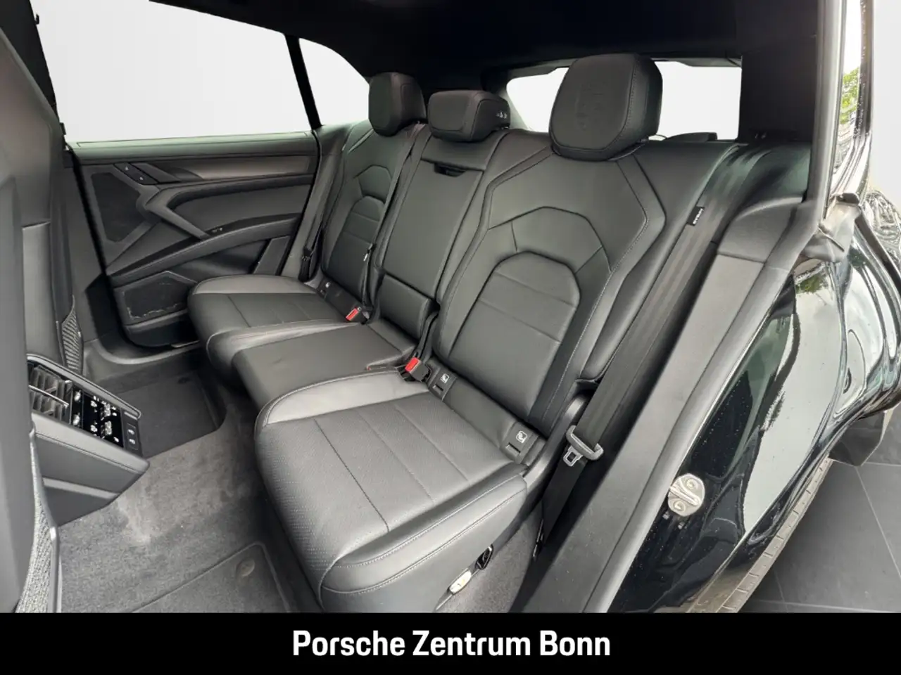 Porsche Cayenne 13