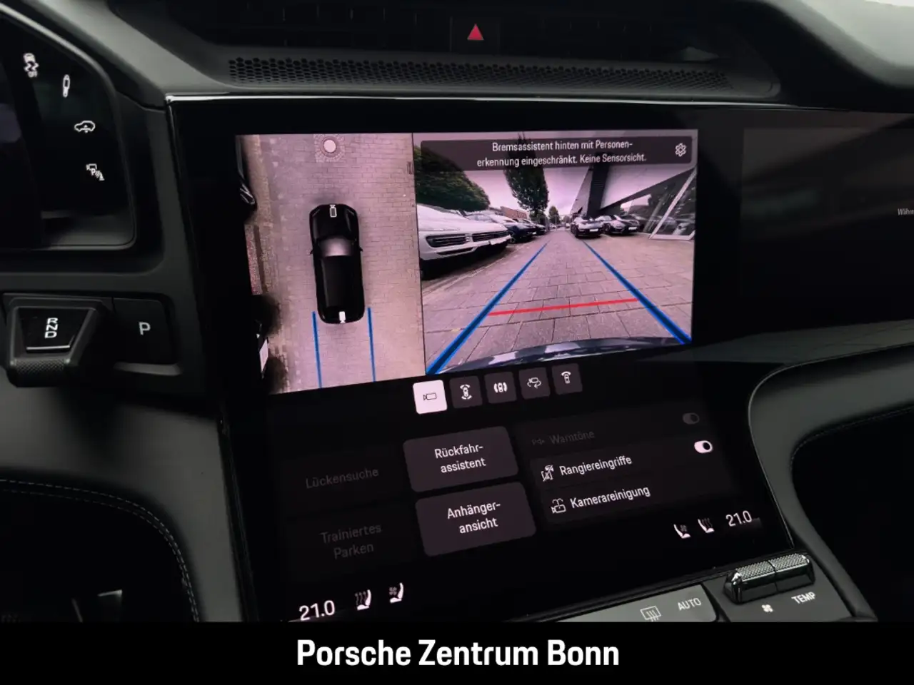 Porsche Cayenne 16