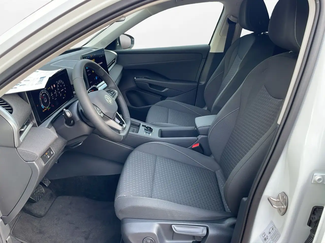 Volkswagen T-Roc 5