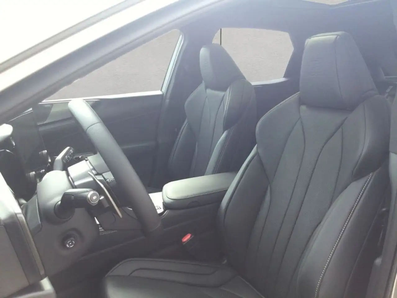 Lexus Inny 7