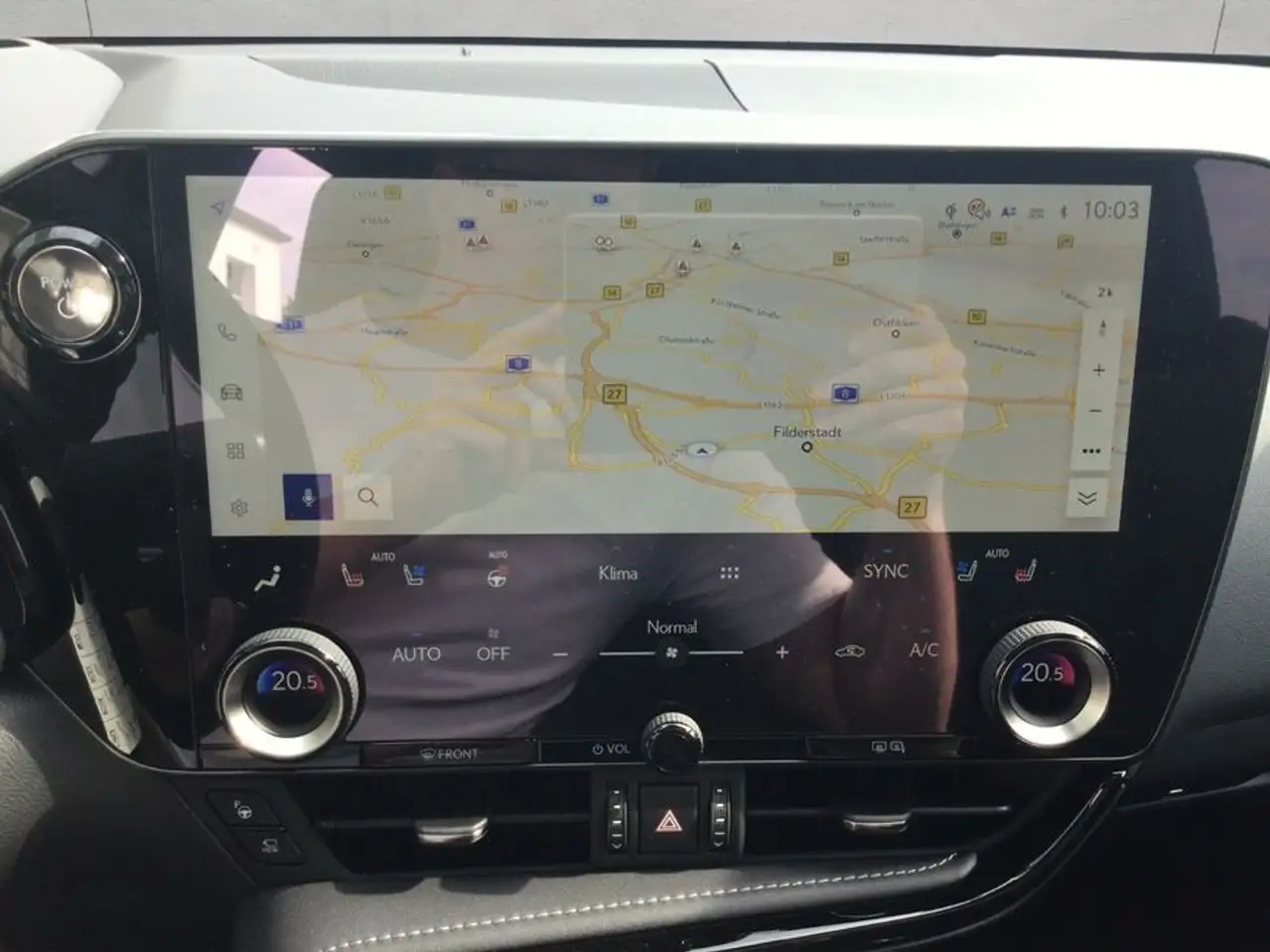 Lexus Inny 12